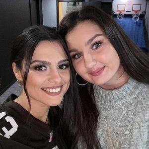 Meet your Posher, Gabrielle